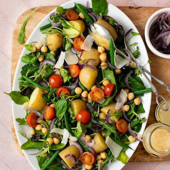 Mediterranean chickpea salad